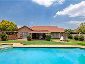 4 Bed House in Parkdene