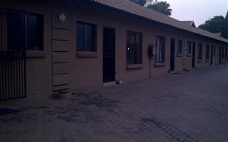 2 Bedroom Townhouse in Wolmer