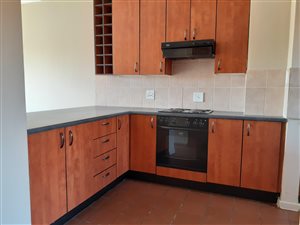 2 Bed Apartment in Sinoville