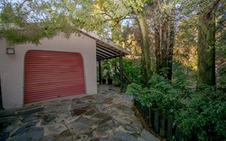 4 Bedroom House in Weltevreden Park