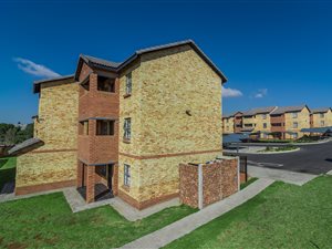 2 Bed Apartment in Halfway Gardens