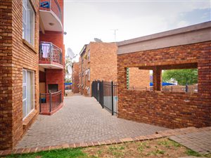 2 Bed Apartment in Halfway House