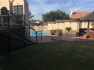 3 Bed House in Woodmere