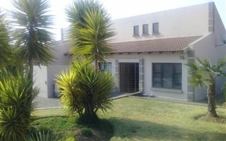 3 Bedroom House in Die Heuwel