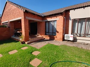 Townhouses to rent in Centurion CBD | Private Property