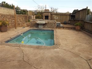 3 Bed House in Eloffsdal