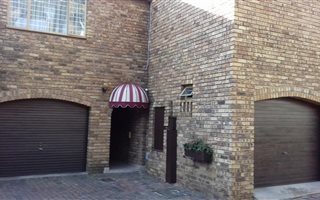 3 Bedroom Cluster in Bedford Park