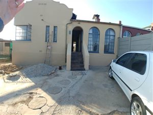 3 Bed House in Maraisburg
