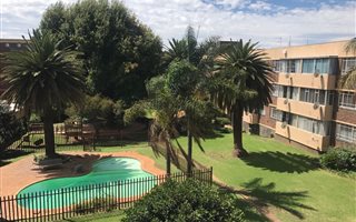 2 Bedroom Apartment in Booysens