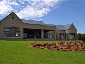 4 Bed House in Sterkfontein and surrounds