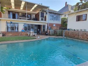 5 Bed House in Glenwood