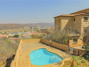 3 Bedroom Townhouse in Mulbarton