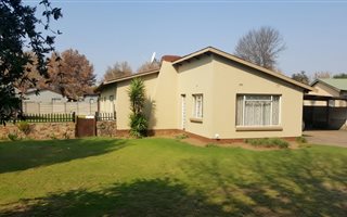 3 Bedroom House in Mineralia