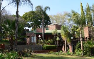 4 Bedroom House in Waterkloof Heights