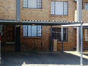 2 Bed Townhouse in Elspark