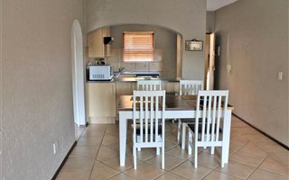 1 Bedroom Apartment in Lonehill