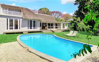3 Bedroom House in Greenside