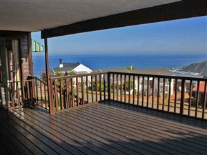 4 Bed House in Herolds Bay