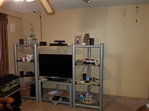 2 Bed Apartment in Grove End