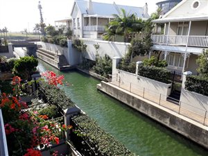 3 Bed Townhouse in Point Waterfront