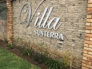 3 Bed Townhouse in Brackendowns