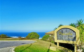 3 Bedroom House in Dana Bay