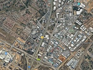 2.3 ha Land available in Halfway House