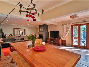 4 Bed House in Lansdowne