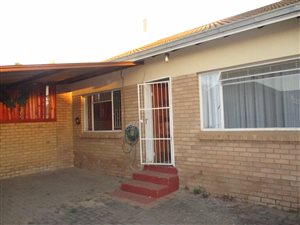 2 Bed Townhouse in Lydenburg