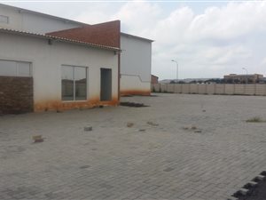 1300 m² Commercial space in Mineralia