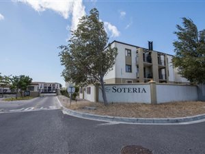2 Bedroom Apartment in Strand Central