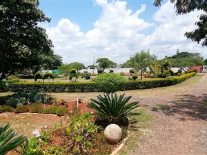 2.2 ha Farm in Dalmada AH