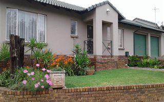 2 Bedroom Townhouse in Heidelberg Central