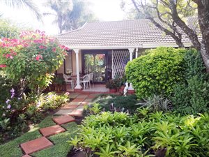 3 Bed Townhouse in Uvongo