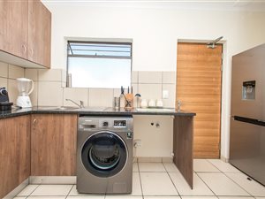 2 Bed Apartment in Barbeque Downs
