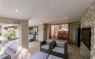 4 Bedroom House in Linden