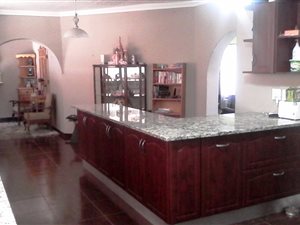 3 Bedroom House in Bardene