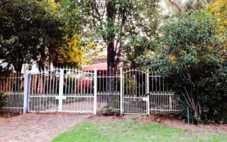 3 Bedroom House in Erasmusrand