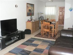 1.5 Bed Flat in Doringkloof