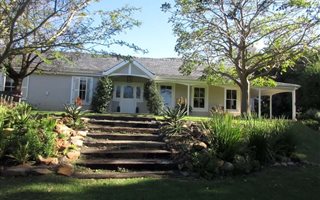 4 Bedroom House in Fernkloof