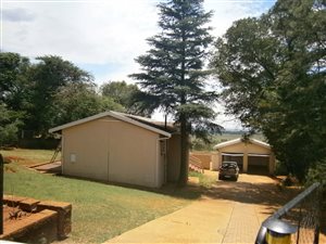 4 Bedroom House in Hillshaven