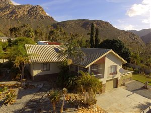 4 Bed House in Montagu