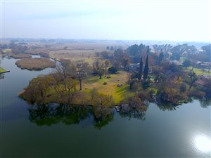 4 Bed House in Marlbank