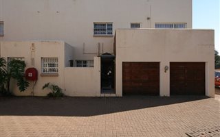3 Bedroom Duplex in Brackenhurst