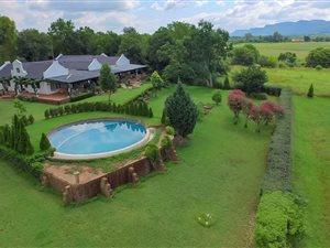 6 ha Farm in Skeerpoort