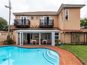 9 Bed House in Manor Gardens