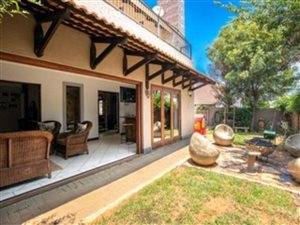 4 Bed House in The Meadows
