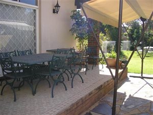6 Bed House in Cresta