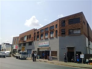 150 m² Commercial space in Crown Mines
