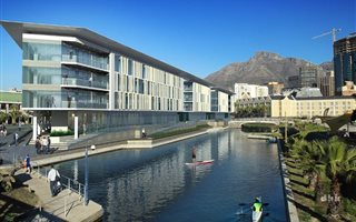 400 m² Commercial space in Waterfront